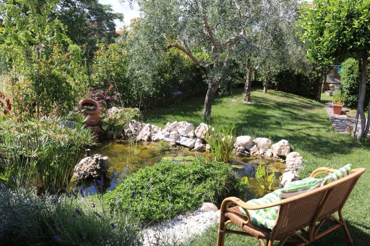B&B A Casa Di Zia Luisa Venticano 外观 照片